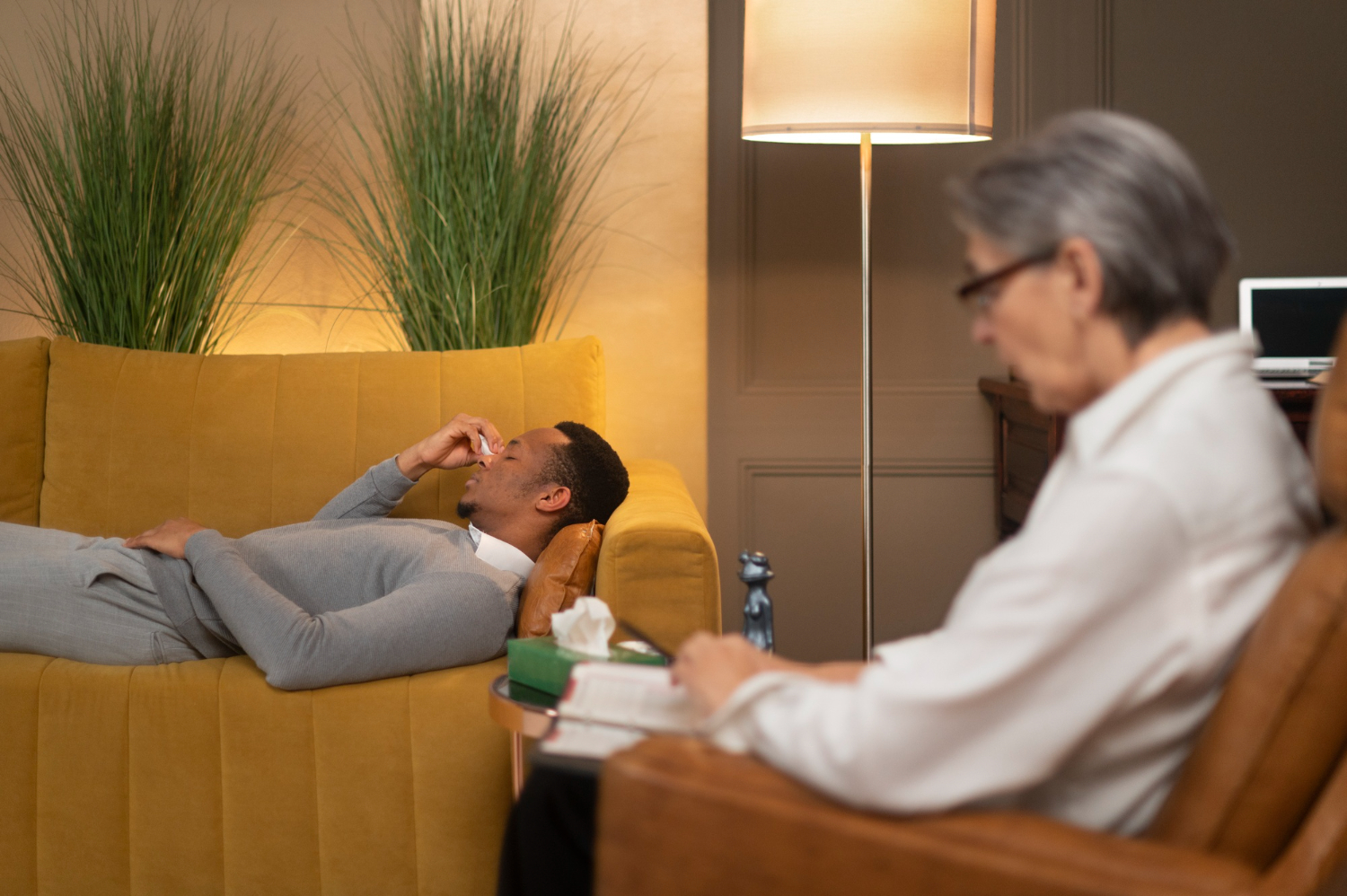 The Line Between Support and Enabling—And How a Partial Hospitalization Program Helps Parents Hold It